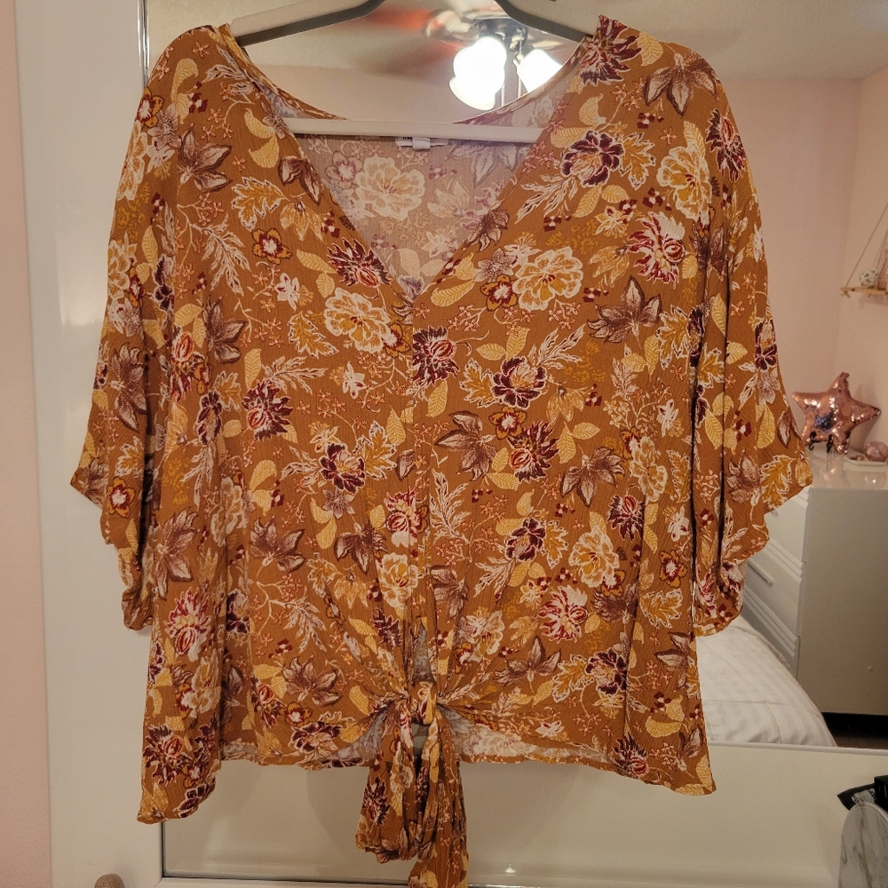 Thread & Clover Mustard Floral Tie-Front Blouse